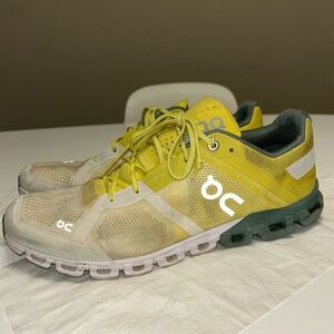 Men’s On Cloud Cloudswift yellow white and green running shoes size 11